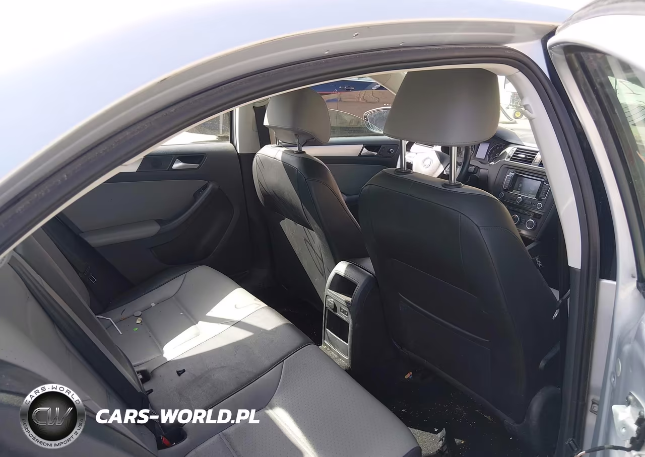 2013 Volkswagen Jetta Hybrid Sel Premium VIN:3VW637AJ2DM297693 - 8