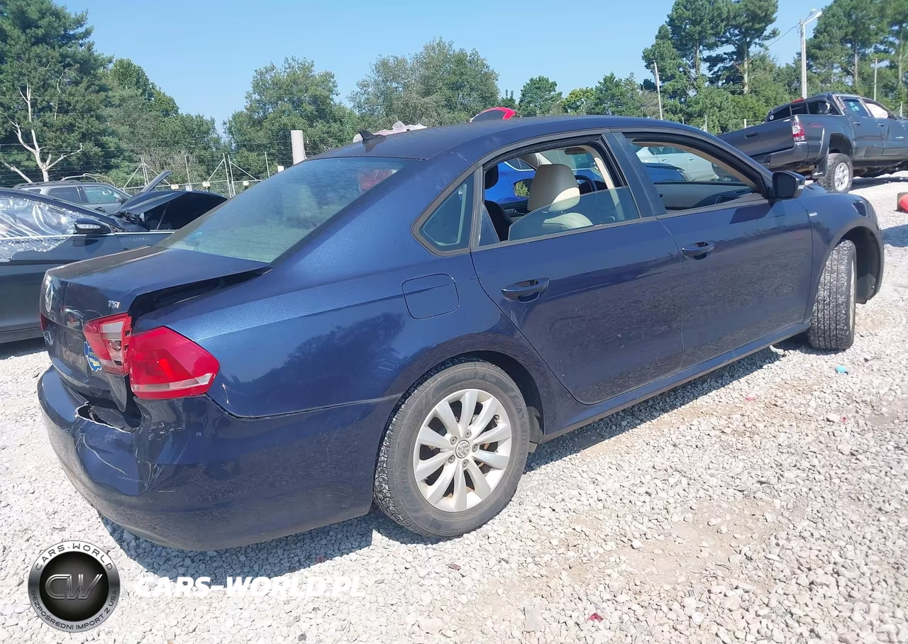 2014 Volkswagen Passat 1.8T Wolfsburg Edition VIN:1VWAS7A36EC119867 - 4