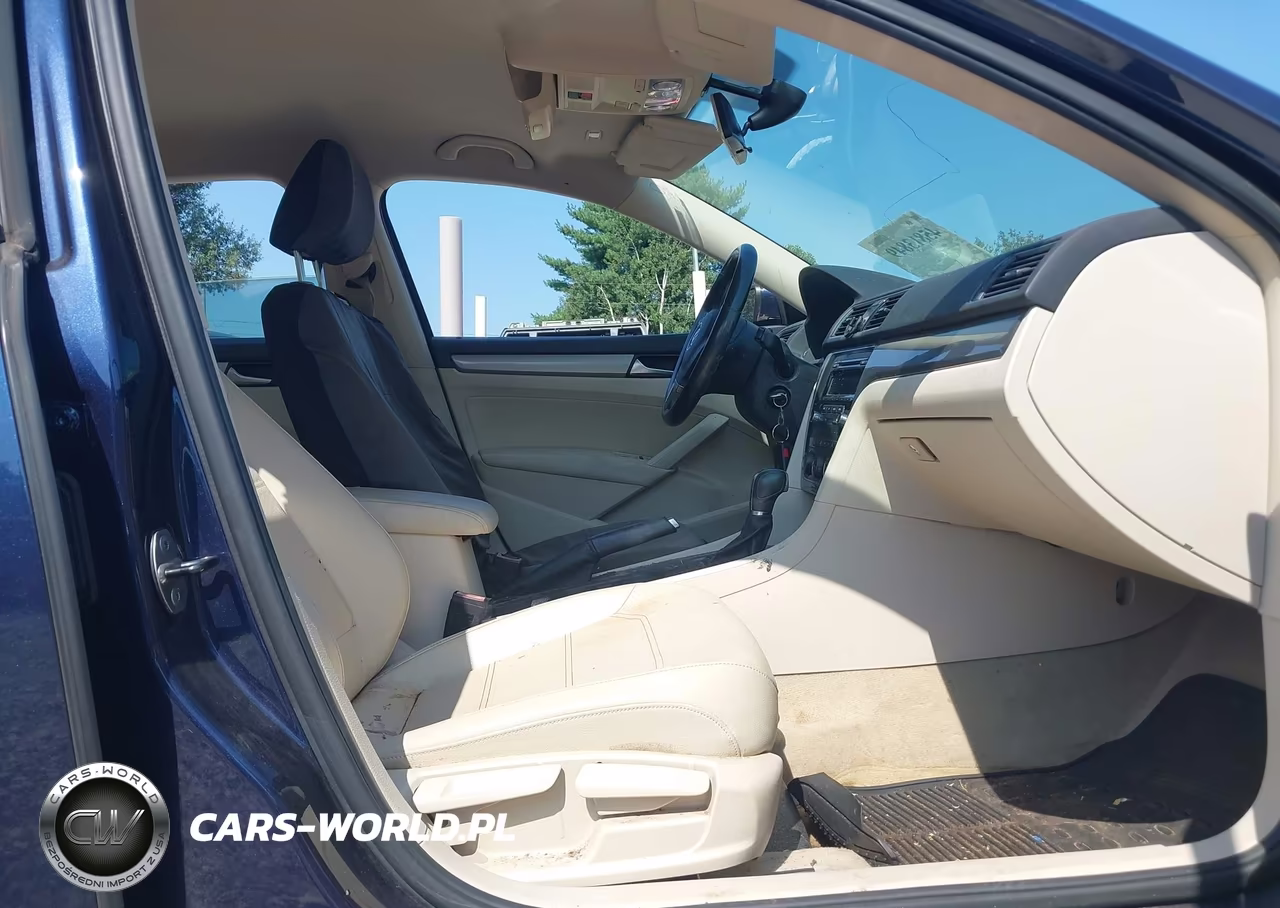 2014 Volkswagen Passat 1.8T Wolfsburg Edition VIN:1VWAS7A36EC119867 - 5