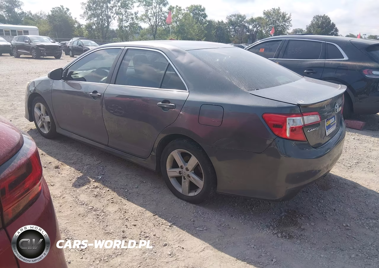 2013 Toyota Camry Se VIN:4T1BF1FK6DU273072 - 3