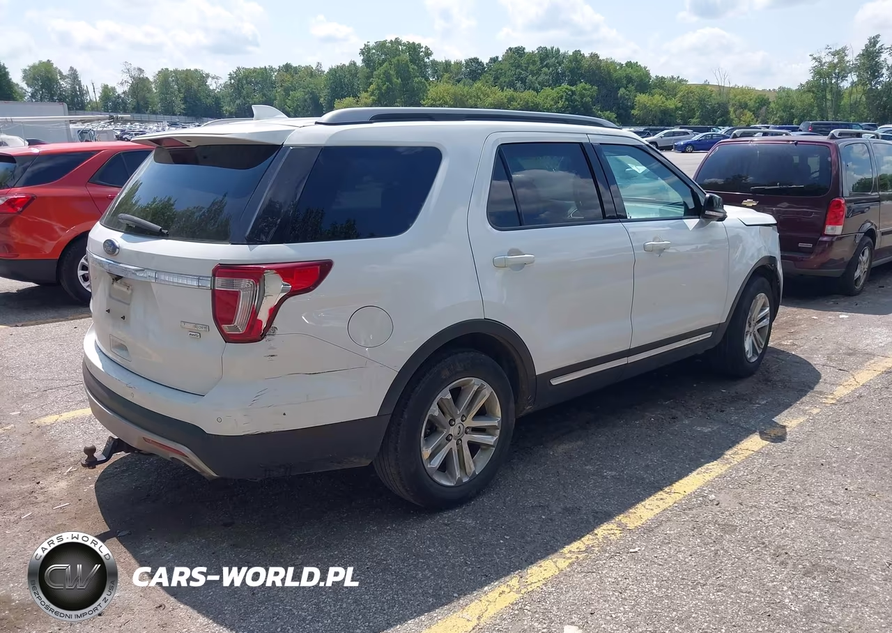 2016 Ford Explorer Xlt VIN:1FM5K7DH8GGB97974 - 4