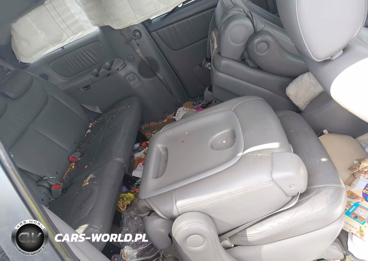 2010 Toyota Sienna Limited VIN:5TDYK4CC4AS289084 - 8