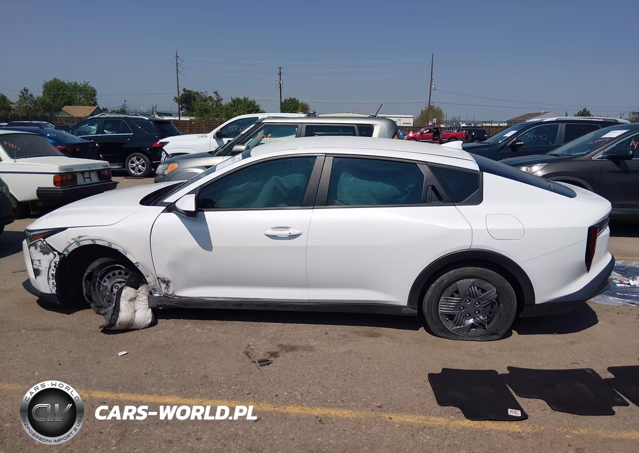 2025 Kia K4 Lx VIN:3KPFT4DE8SE157395 - 15
