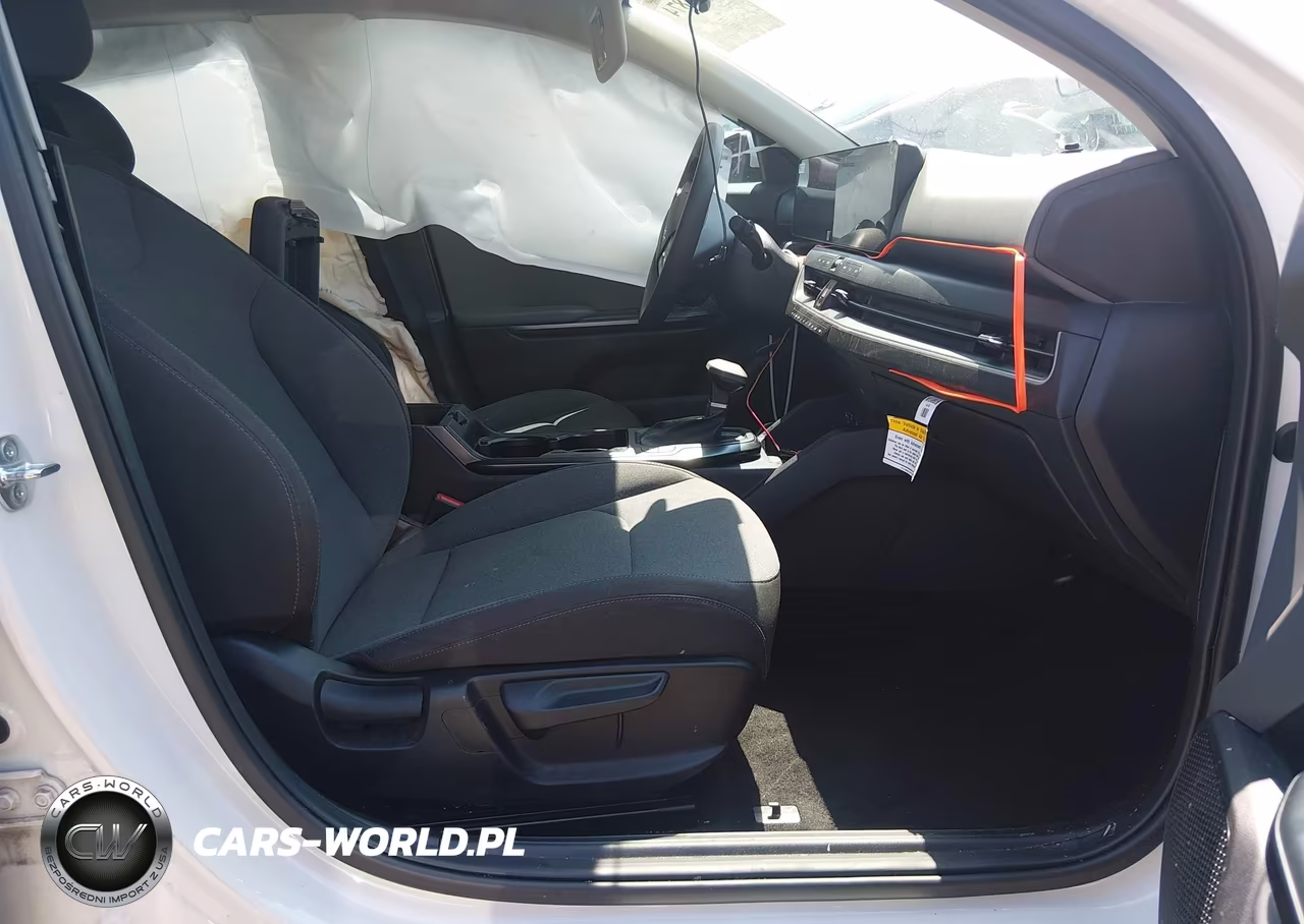 2025 Kia K4 Lx VIN:3KPFT4DE8SE157395 - 5