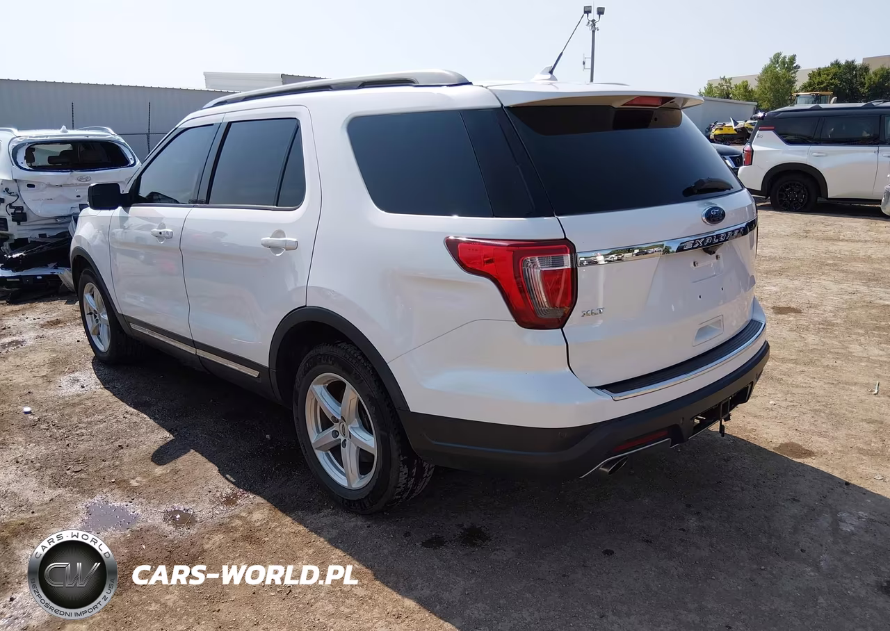 2018 Ford Explorer Xlt VIN:1FM5K7D88JGB04068 - 3