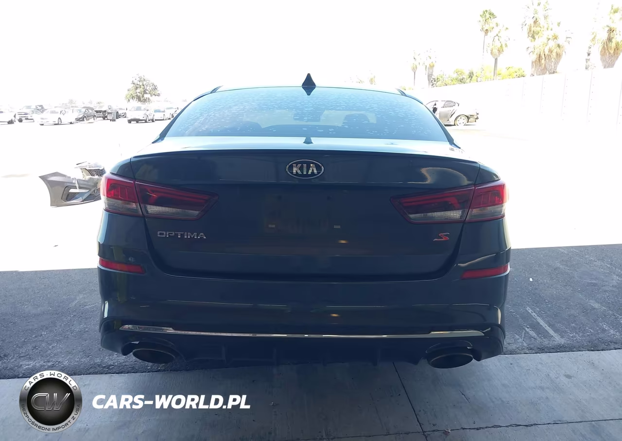 2020 Kia Optima S VIN:5XXGT4L36LG408136 - 17