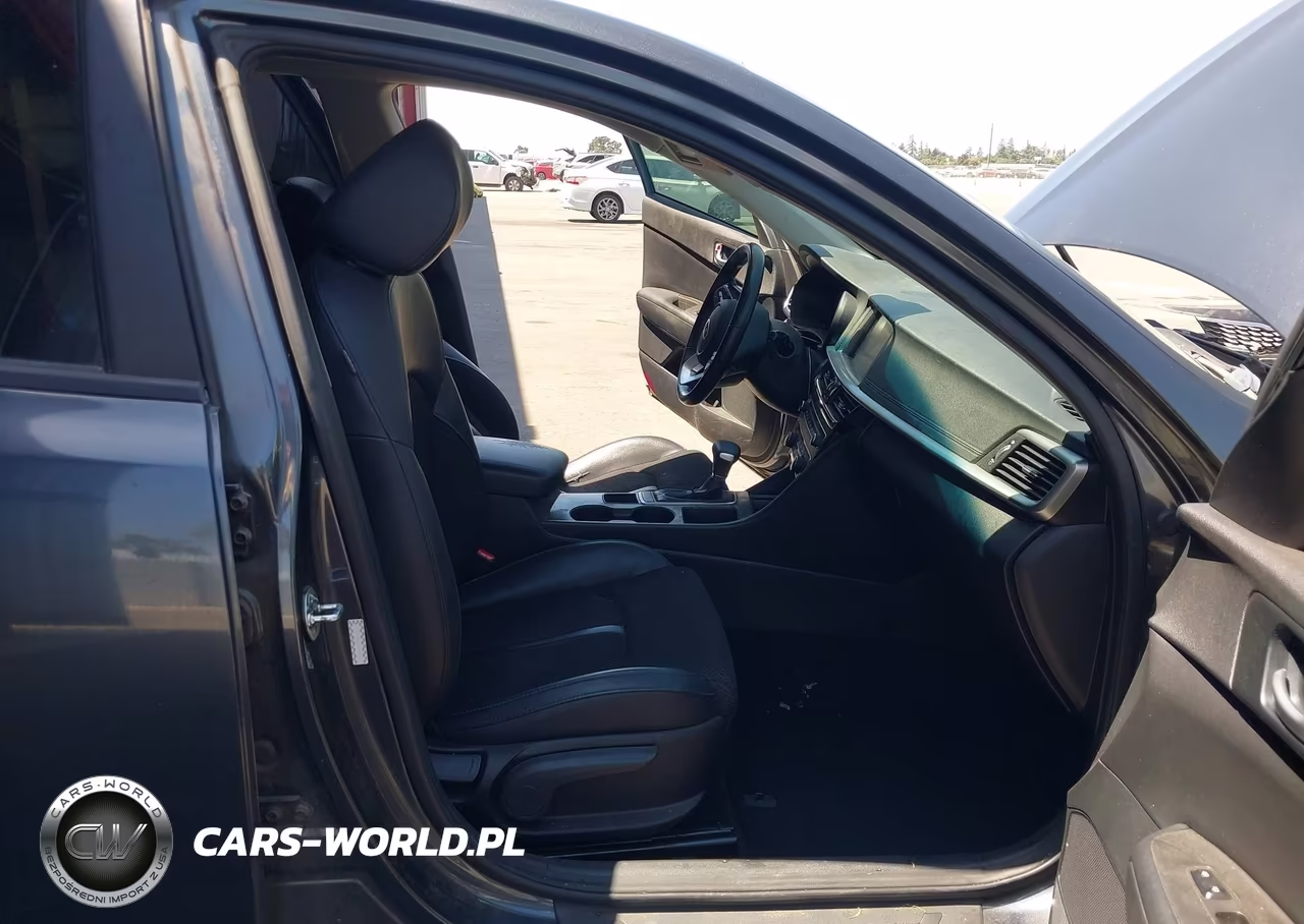 2020 Kia Optima S VIN:5XXGT4L36LG408136 - 5