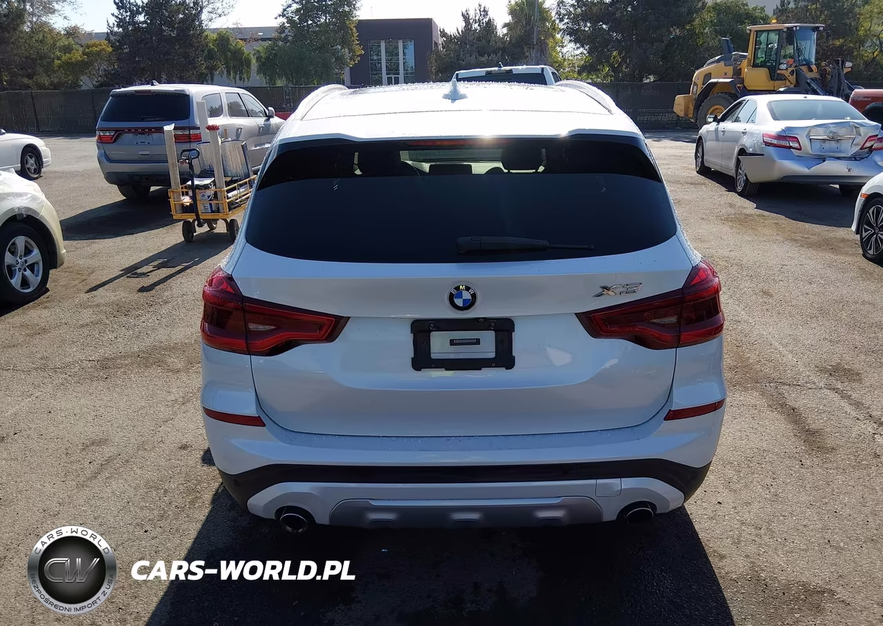 2018 BMW X3 xDrive30I VIN:5UXTR9C50JLD63091 - 16