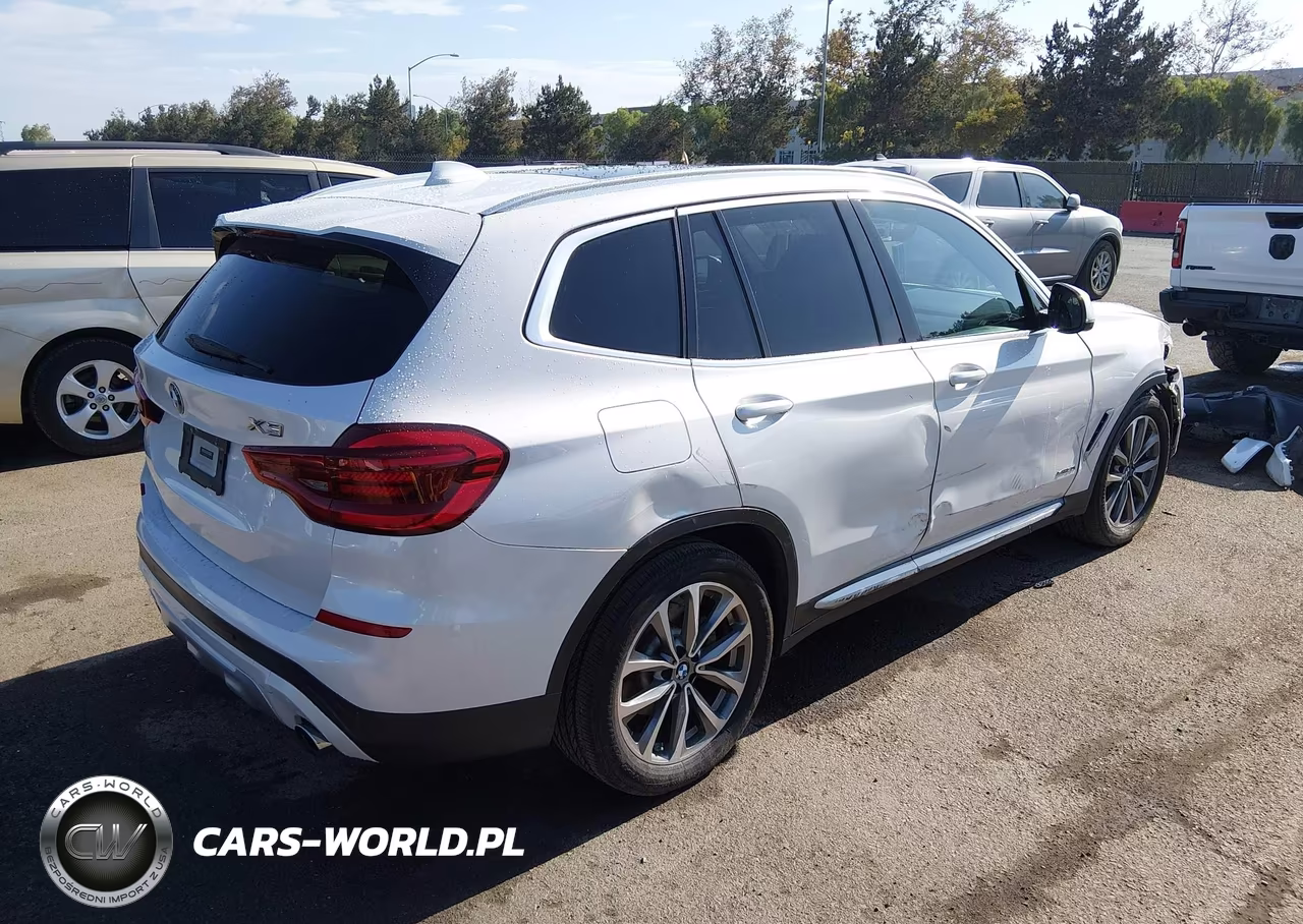 2018 BMW X3 xDrive30I VIN:5UXTR9C50JLD63091 - 4