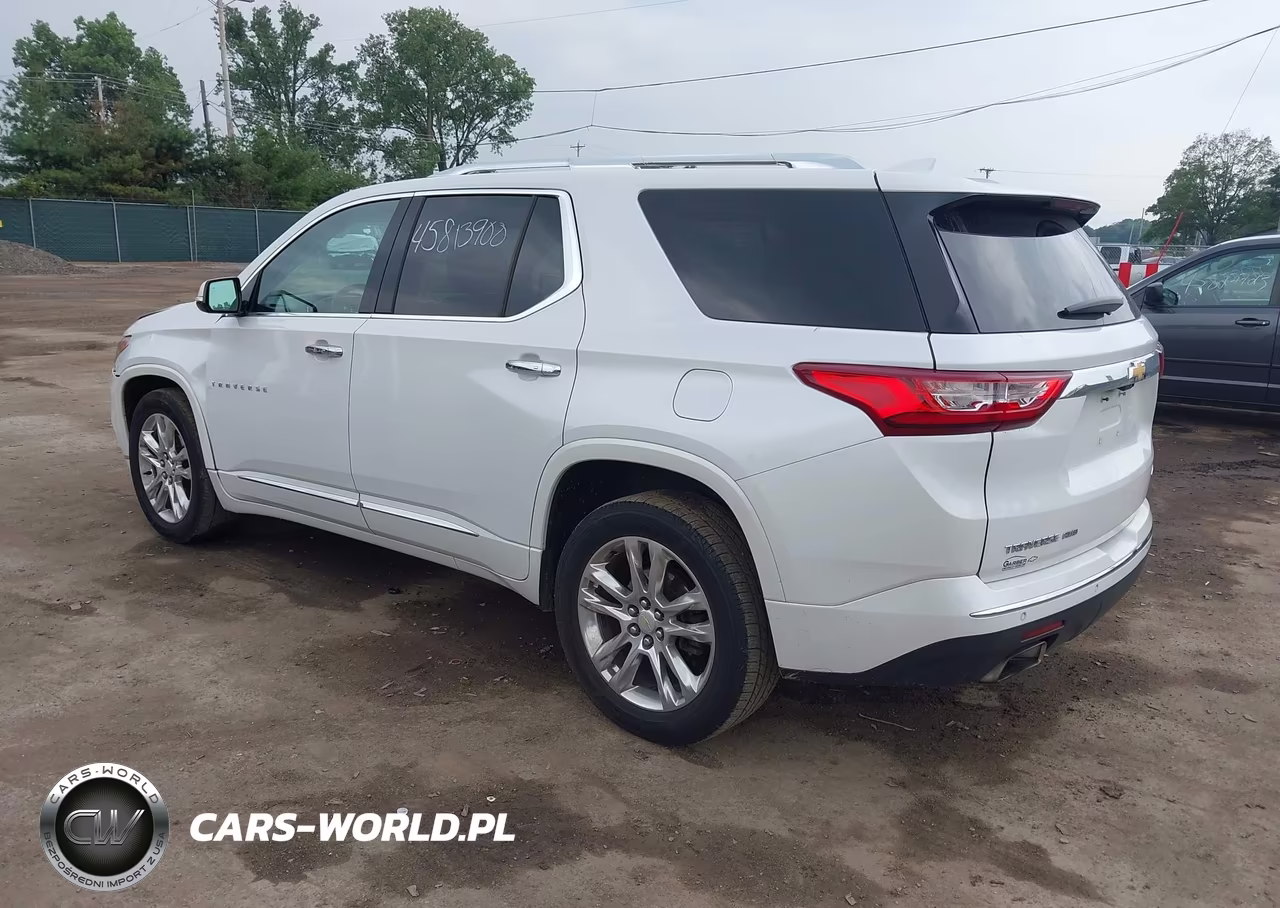 2018 Chevrolet Traverse High Country VIN:1GNEVKKWXJJ122727 - 3