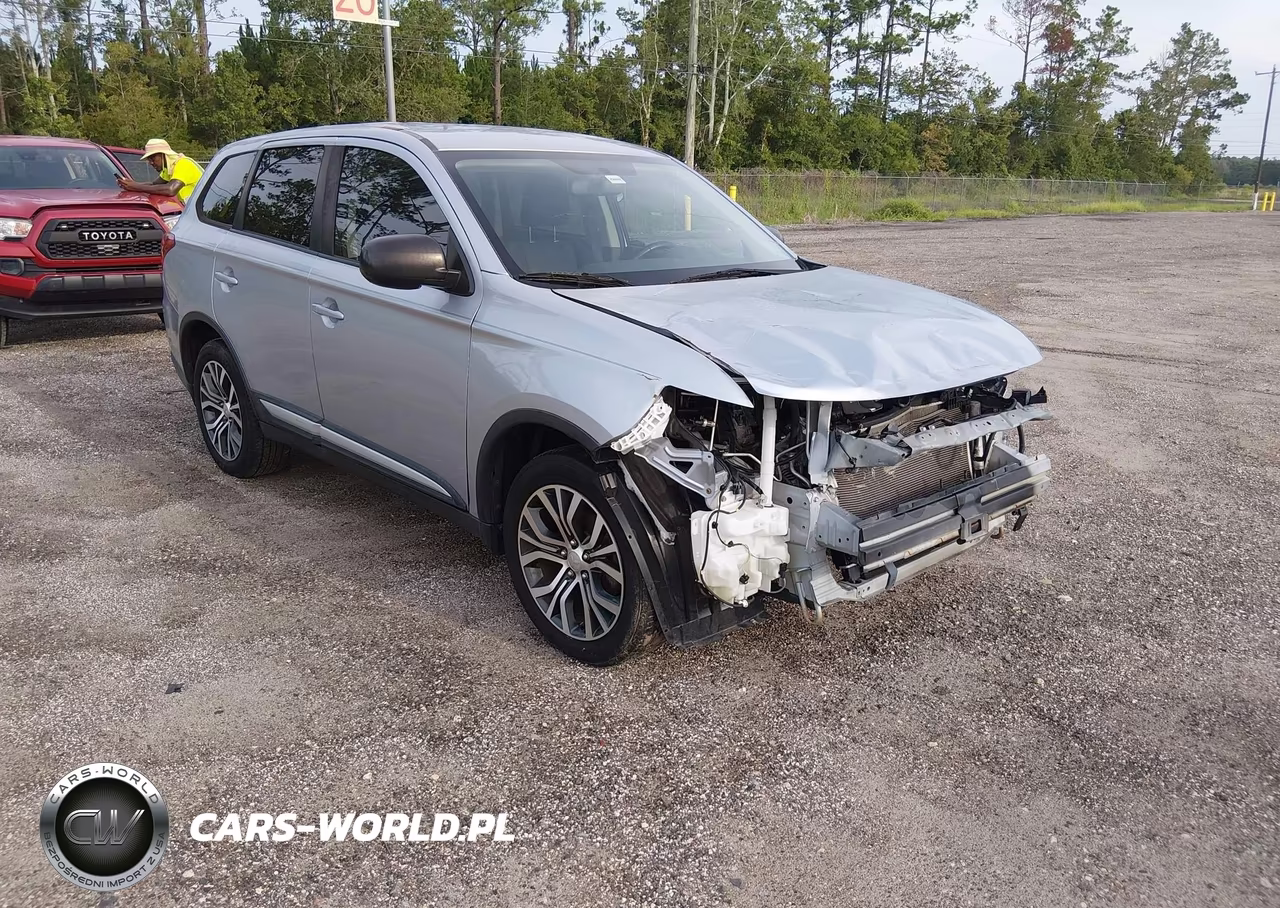 2017 Mitsubishi Outlander Es – zdjęcie 1 z 16