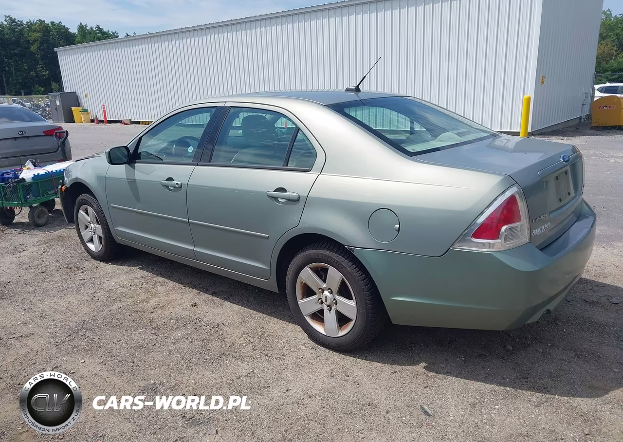 2009 Ford Fusion Se VIN:3FAHP07129R132743 - 3