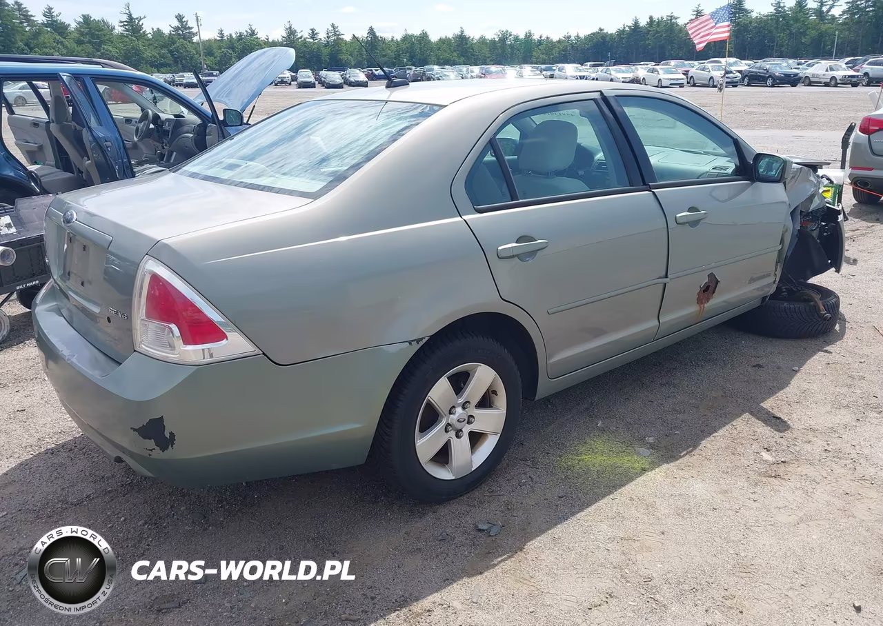 2009 Ford Fusion Se VIN:3FAHP07129R132743 - 4