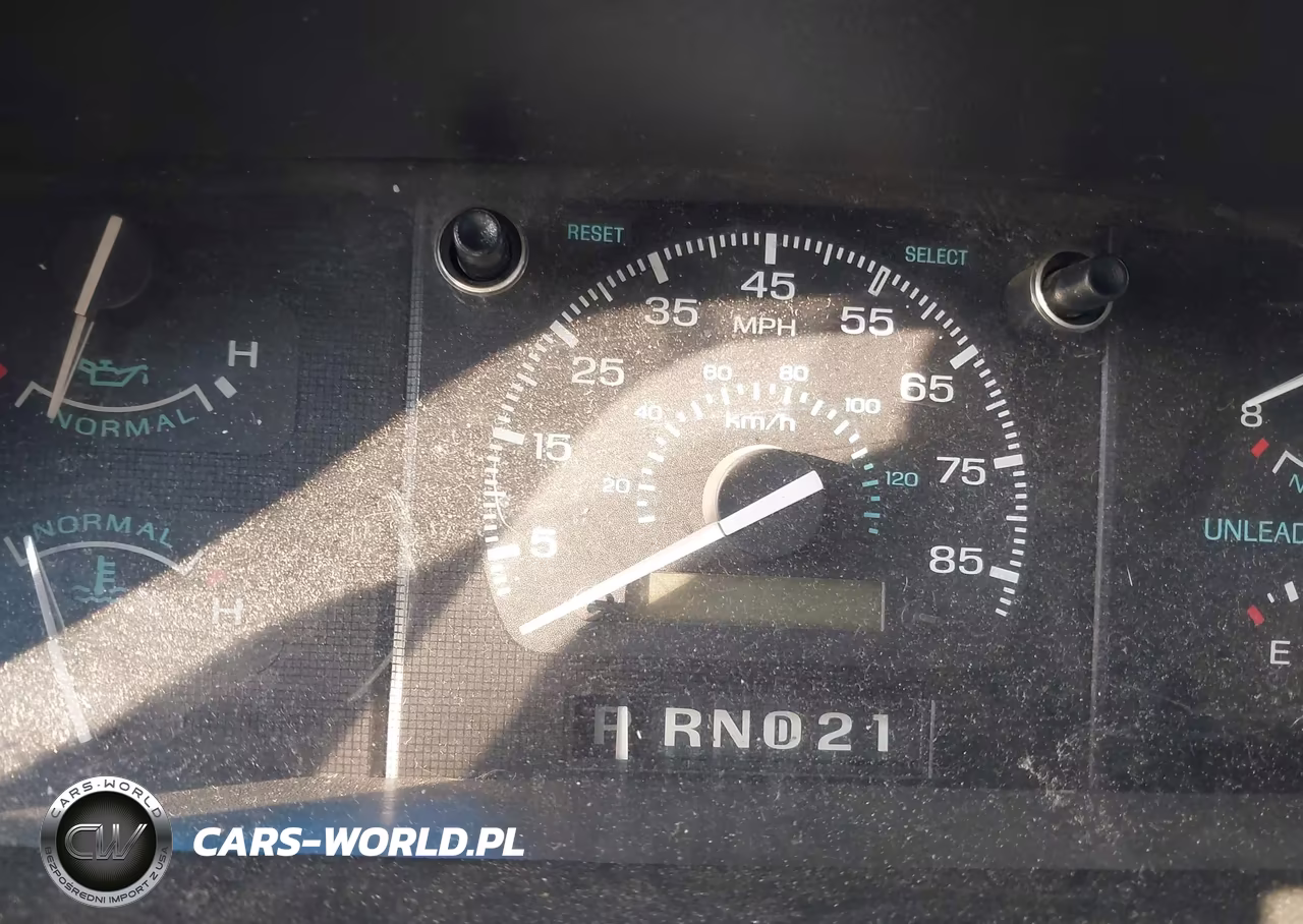 1994 Ford Econoline E350 Super Duty VIN:1FBHS31H7RHA49363 - 14
