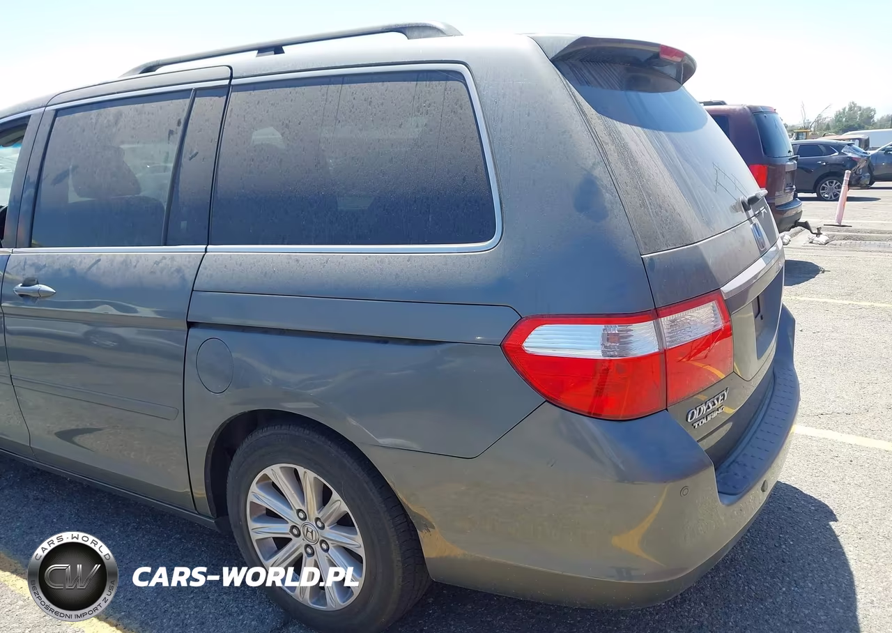 2007 Honda Odyssey Touring VIN:5FNRL38897B003355 - 13