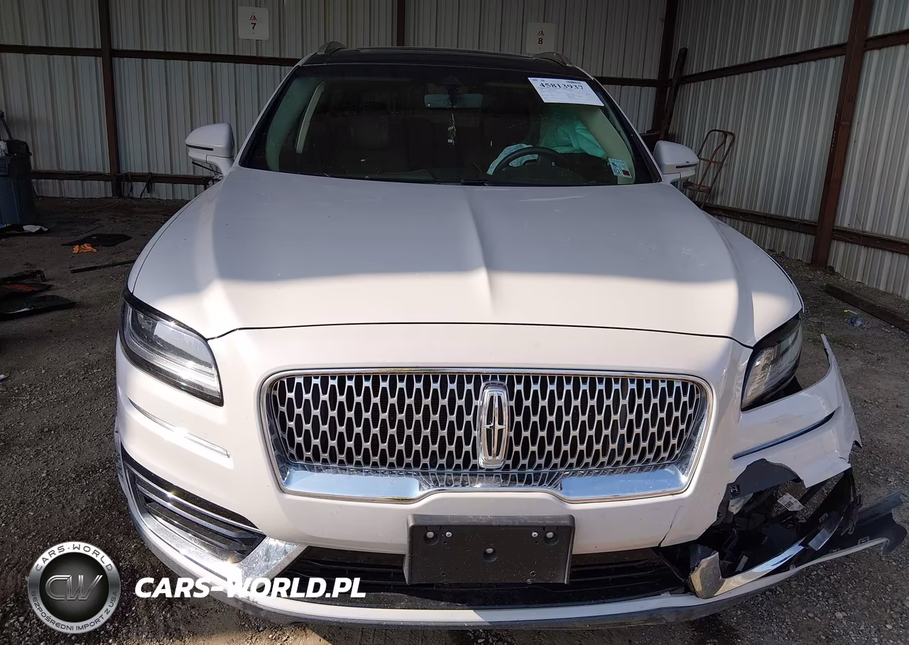 2020 Lincoln Nautilus Reserve VIN:2LMPJ6K9XLBL25770 - 12