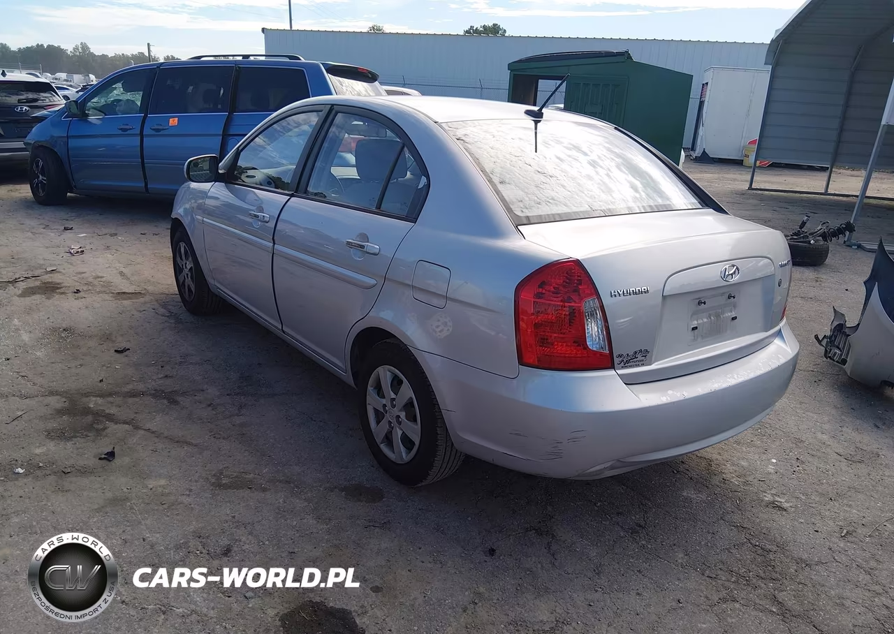 2010 Hyundai Accent Gls VIN:KMHCN4AC5AU428649 - 3