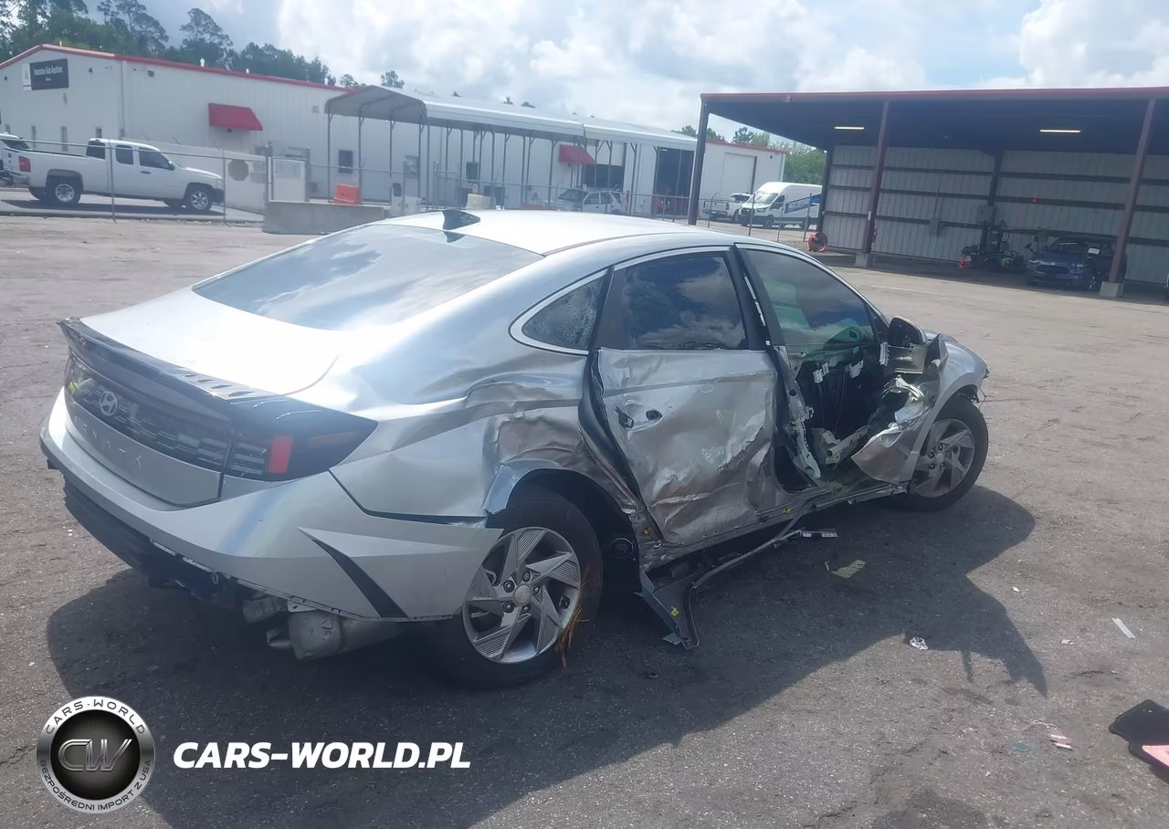 2025 Hyundai Sonata Se VIN:KMHL24JA1SA450822 - 4