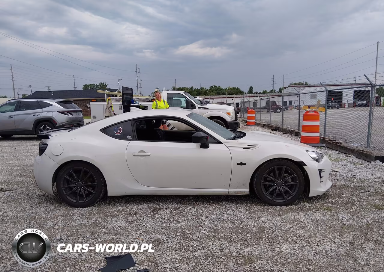 2017 Toyota 86 860 Special Edition VIN:JF1ZNAA18H9708225 - 13