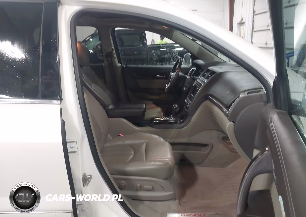 2014 GMC Acadia Denali VIN:1GKKVTKD8EJ345133 - 5