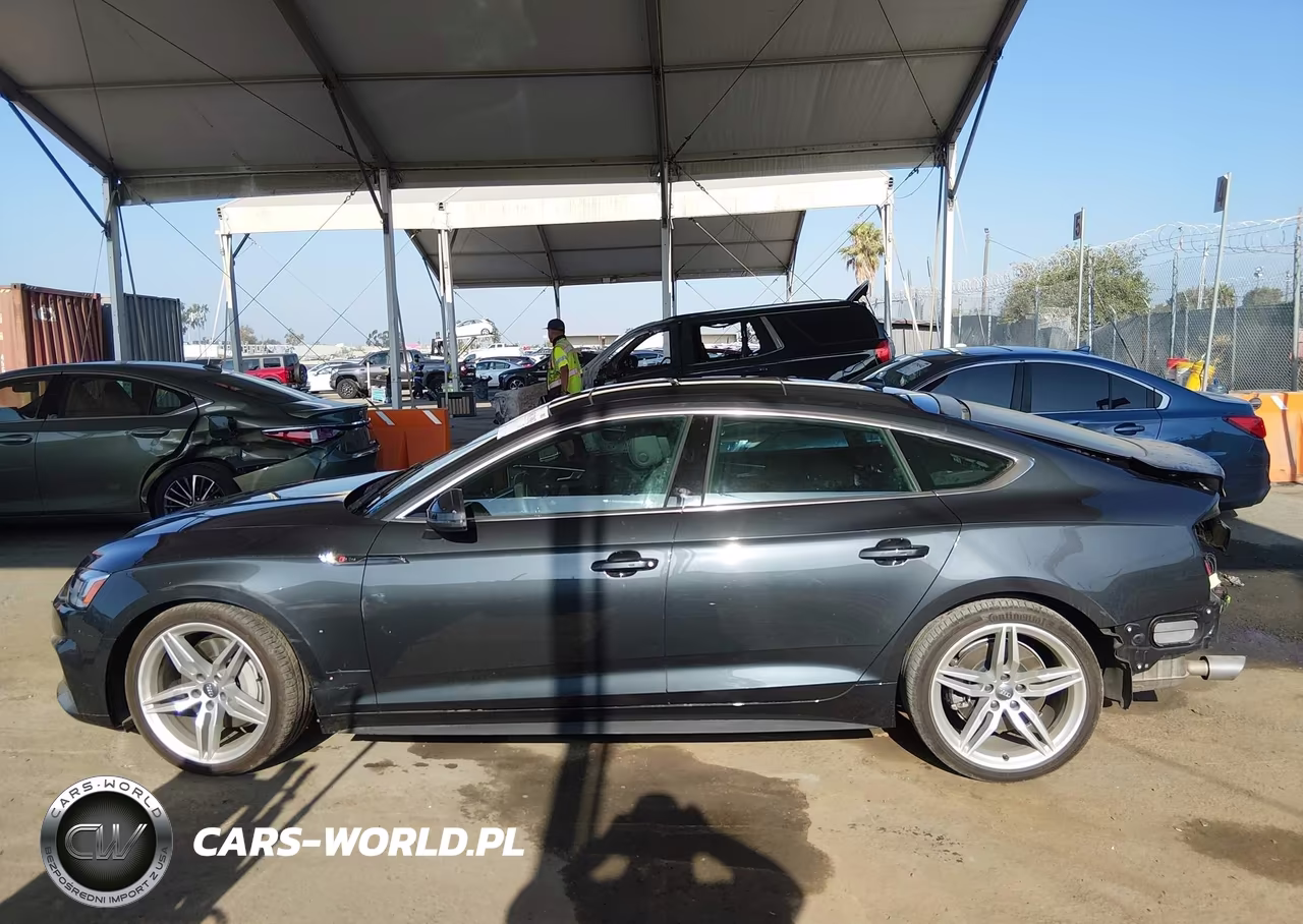 2018 Audi A5 2.0T Premium VIN:WAUENCF55JA044032 - 15