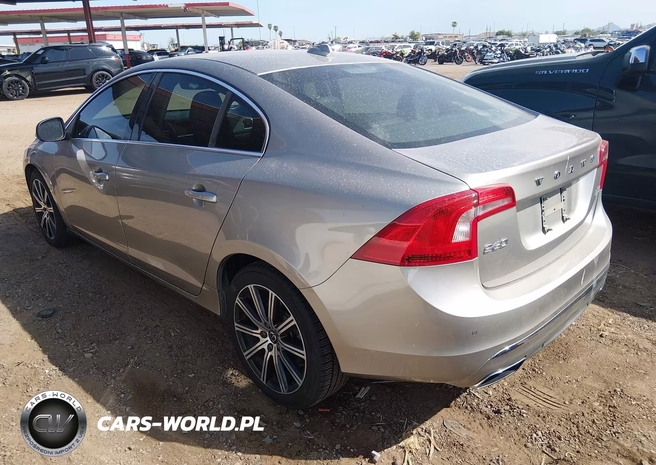 2016 Volvo S60 Inscription T5 Drive-E Premier VIN:LYV402FK9GB098383 - 3