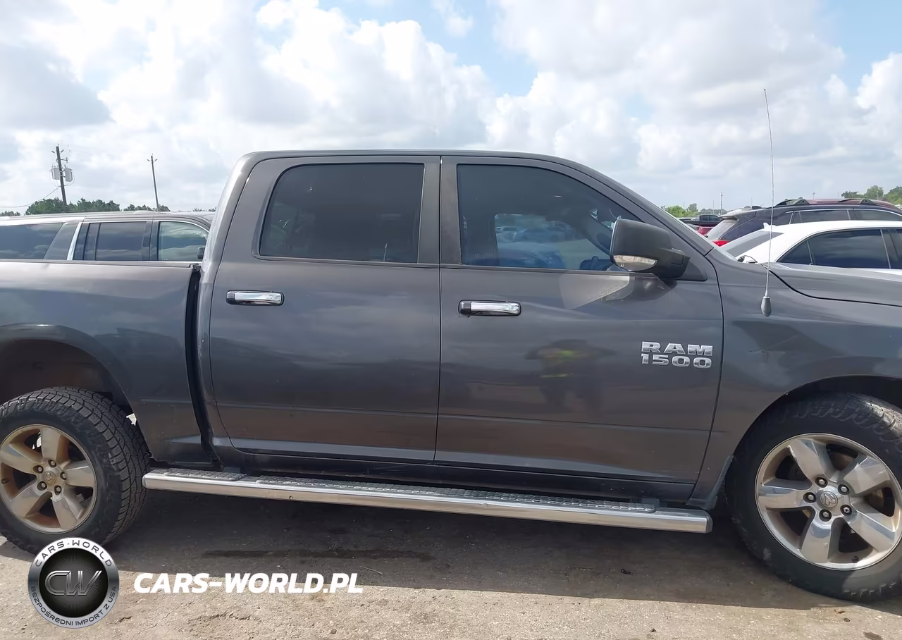 2015 Ram 1500 Lone Star VIN:1C6RR6LT5FS692606 - 14