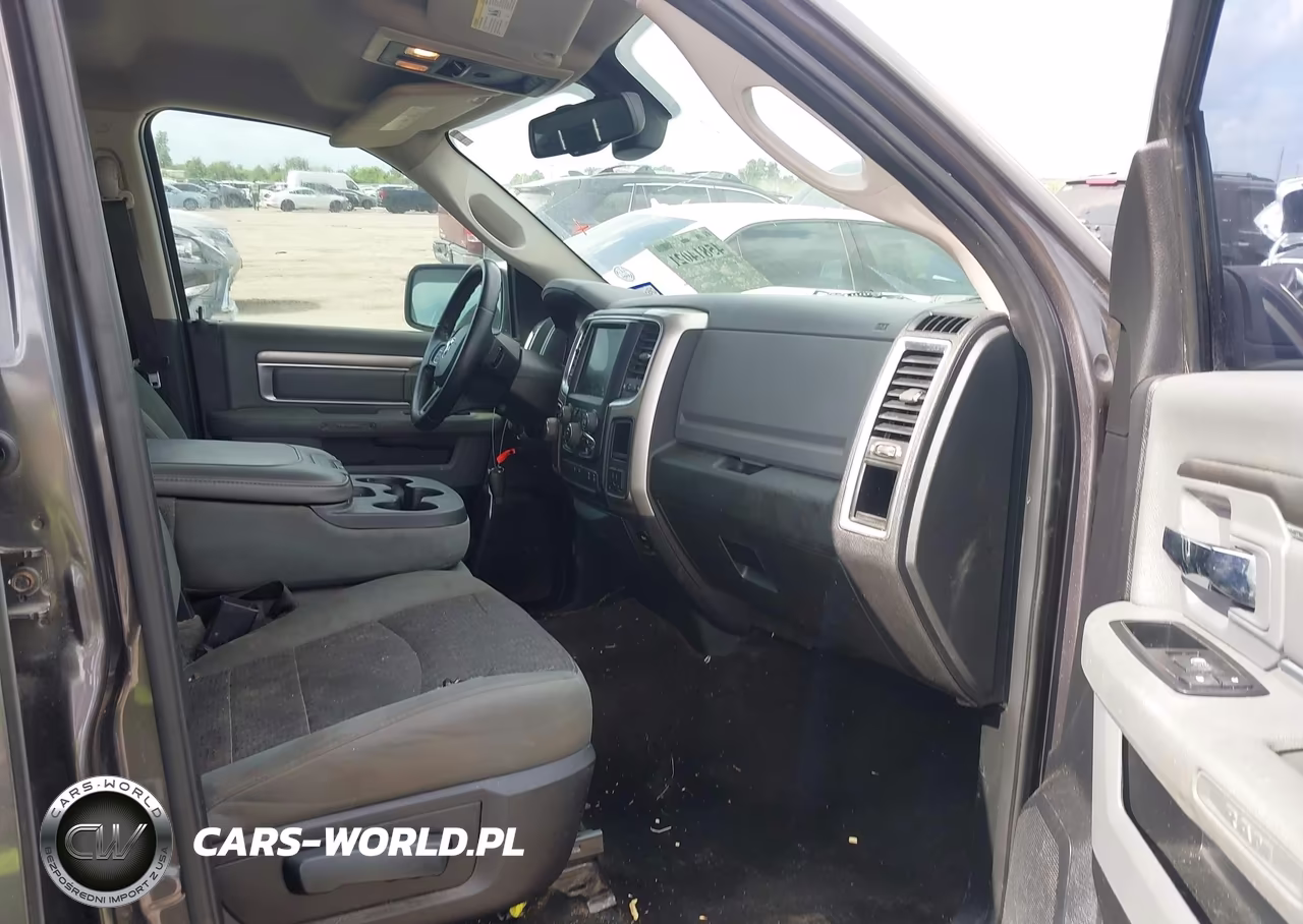 2015 Ram 1500 Lone Star VIN:1C6RR6LT5FS692606 - 5