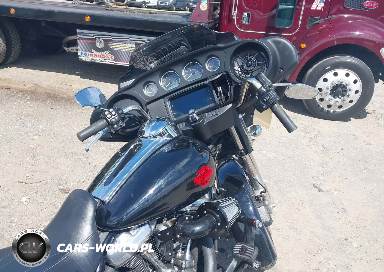 2021 Harley-Davidson Flht VIN:1HD1FVC17MB635679 - 16