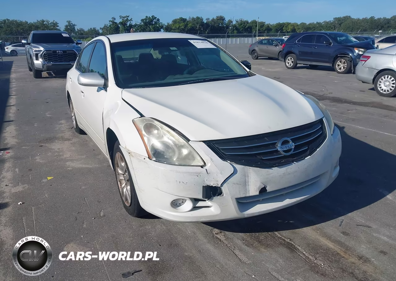 2012 Nissan Altima 2.5 S – zdjęcie 1 z 17