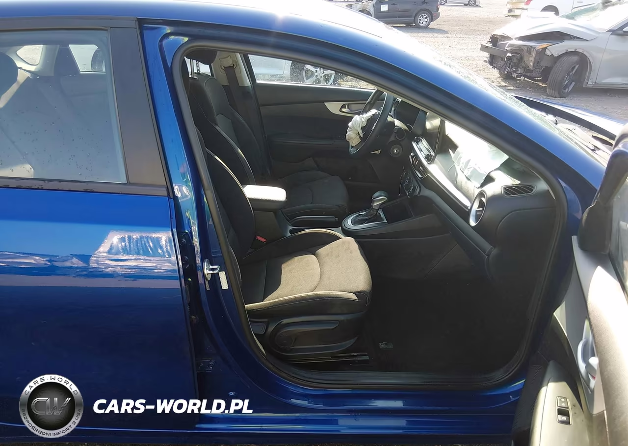 2024 Kia Forte Lxs VIN:3KPF24AD2RE731191 - 5