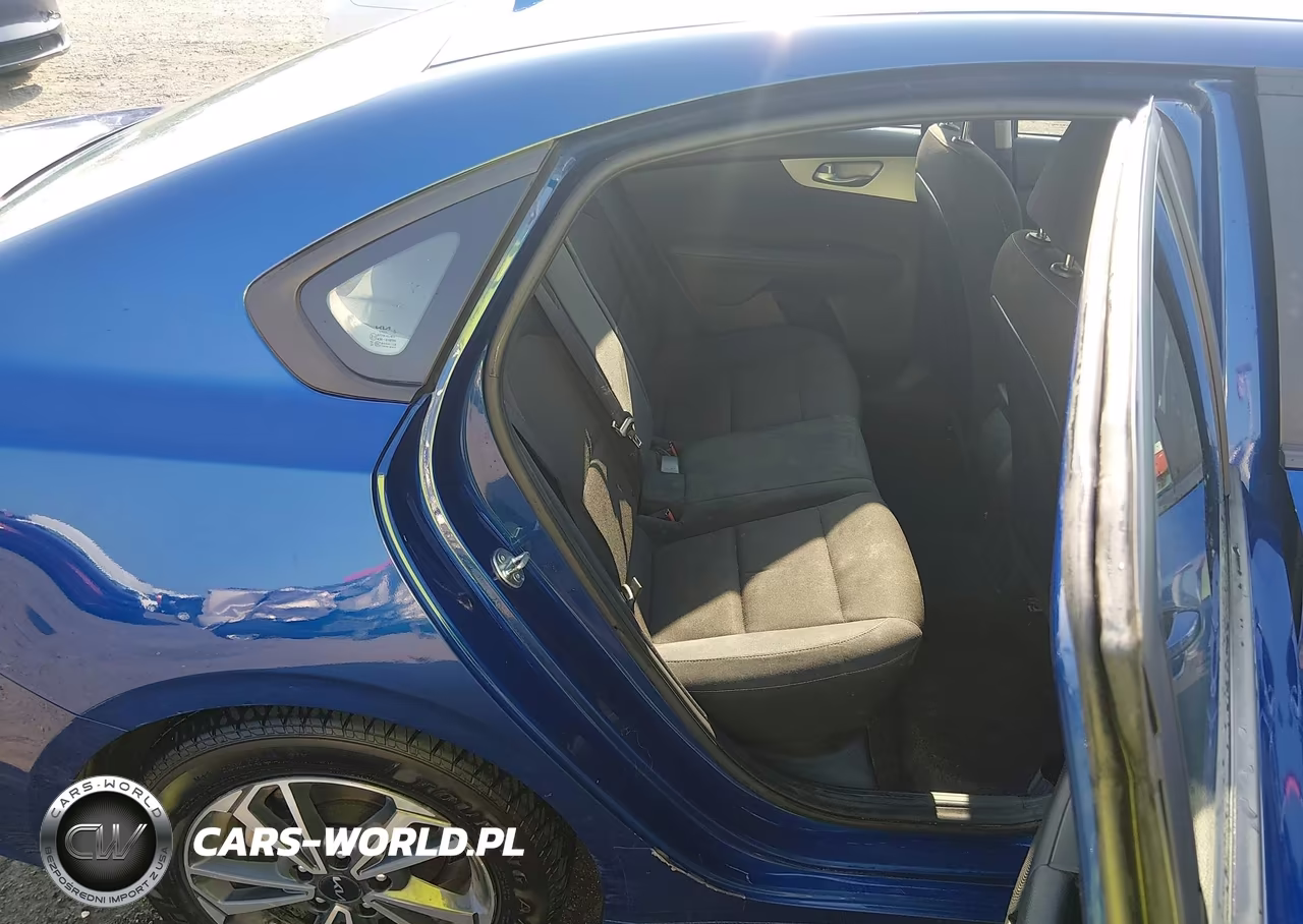 2024 Kia Forte Lxs VIN:3KPF24AD2RE731191 - 8