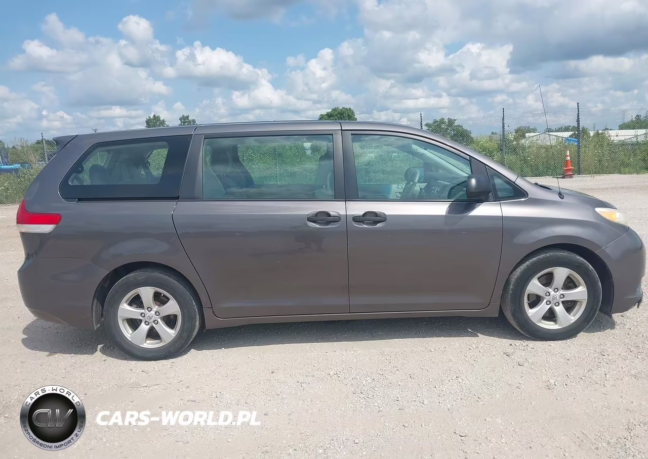 2012 Toyota Sienna Base V6 7 Passenger VIN:5TDZK3DC9CS216762 - 13