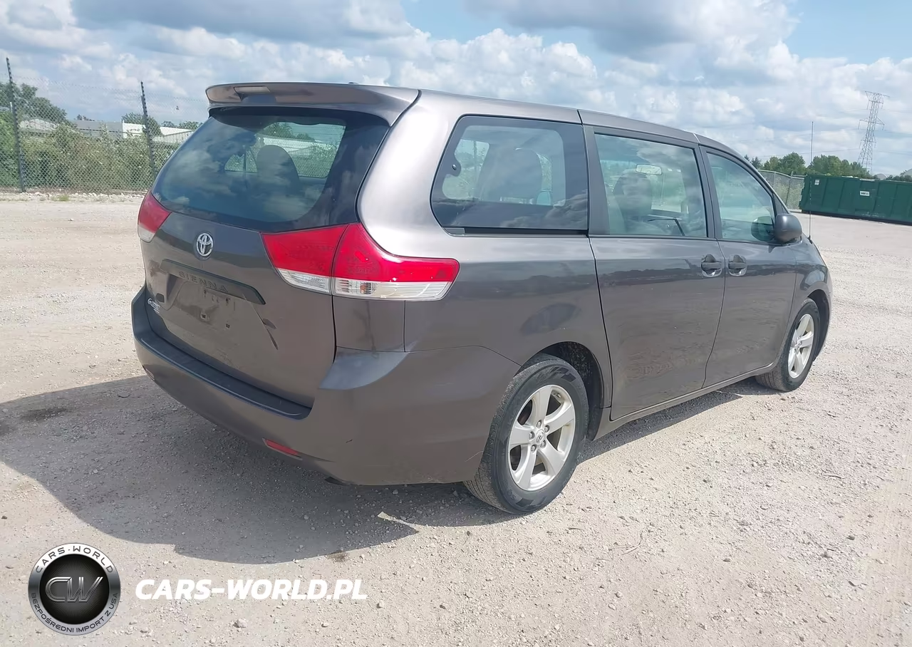 2012 Toyota Sienna Base V6 7 Passenger VIN:5TDZK3DC9CS216762 - 4