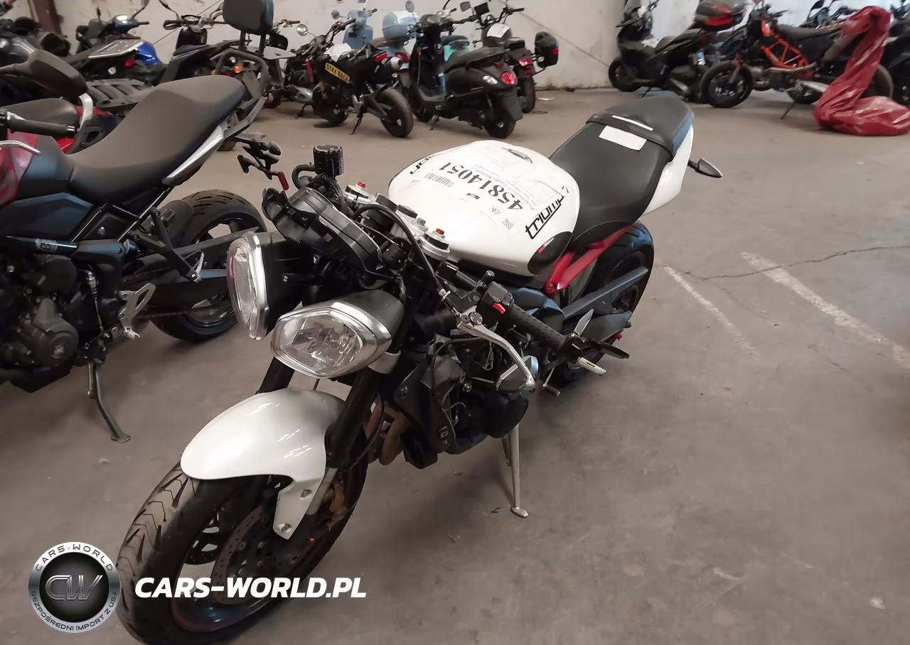 2014 Triumph Motorcycle Street Triple R VIN:SMTL03NEXET625399 - 2