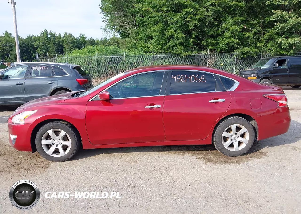 2014 Nissan Altima 2.5 S VIN:1N4AL3AP3EN367306 - 12