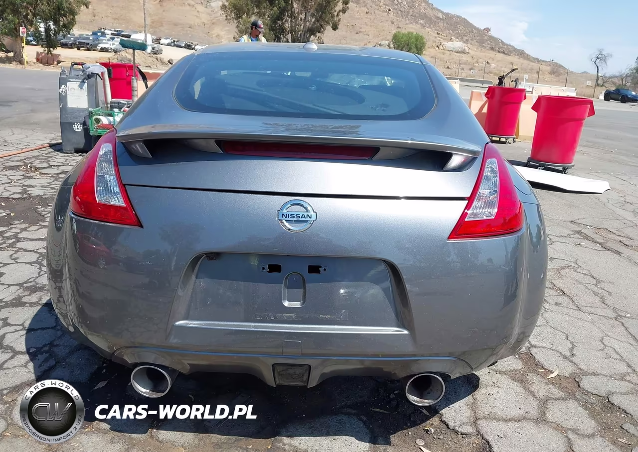 2011 Nissan 370Z Touring VIN:JN1AZ4EH5BM551216 - 17