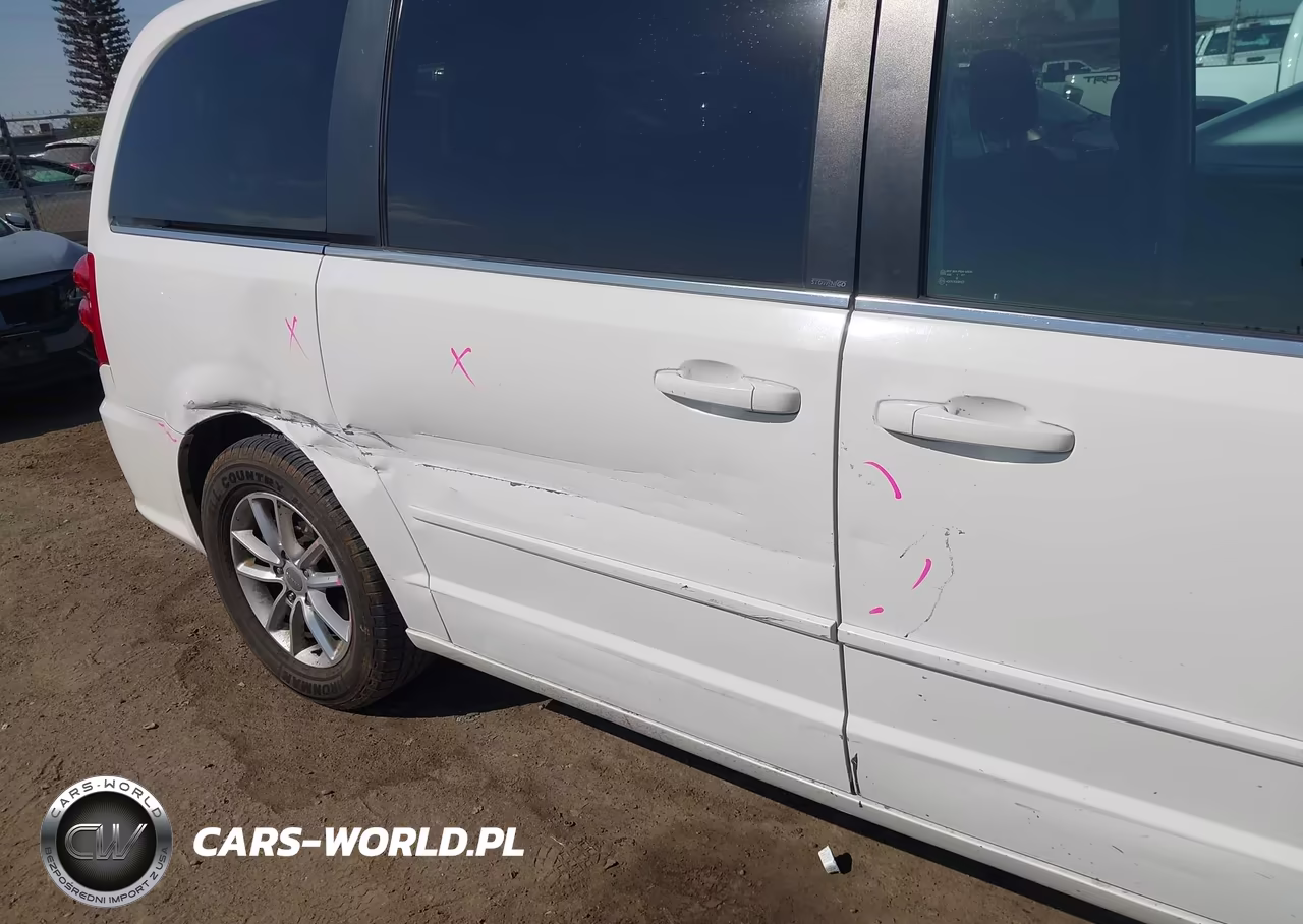 2011 Dodge Grand Caravan Crew VIN:2D4RN5DGXBR660801 - 6