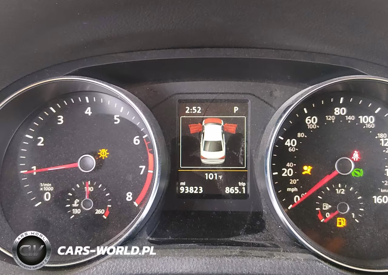 2019 Volkswagen Passat 2.0T Wolfsburg Edition VIN:1VWLA7A34KC005552 - 16