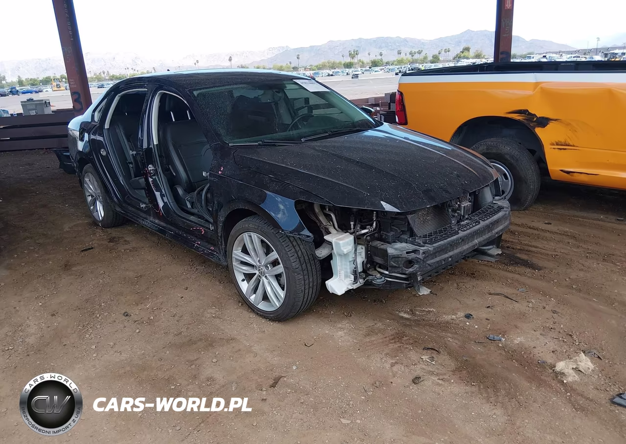2019 Volkswagen Passat 2.0T Wolfsburg Edition VIN:1VWLA7A34KC005552 - 6