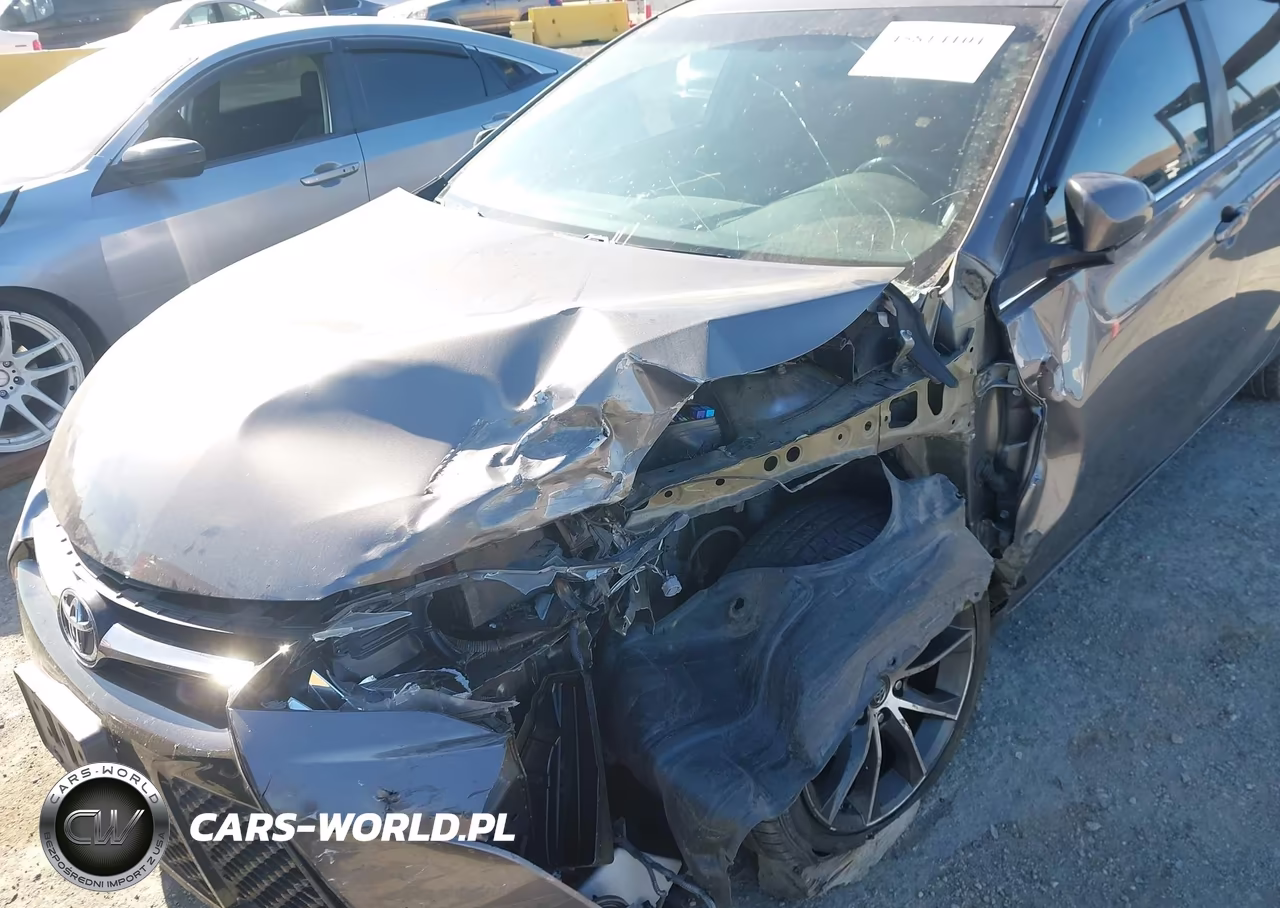 2016 Toyota Camry Xse VIN:4T1BF1FK1GU202169 - 14