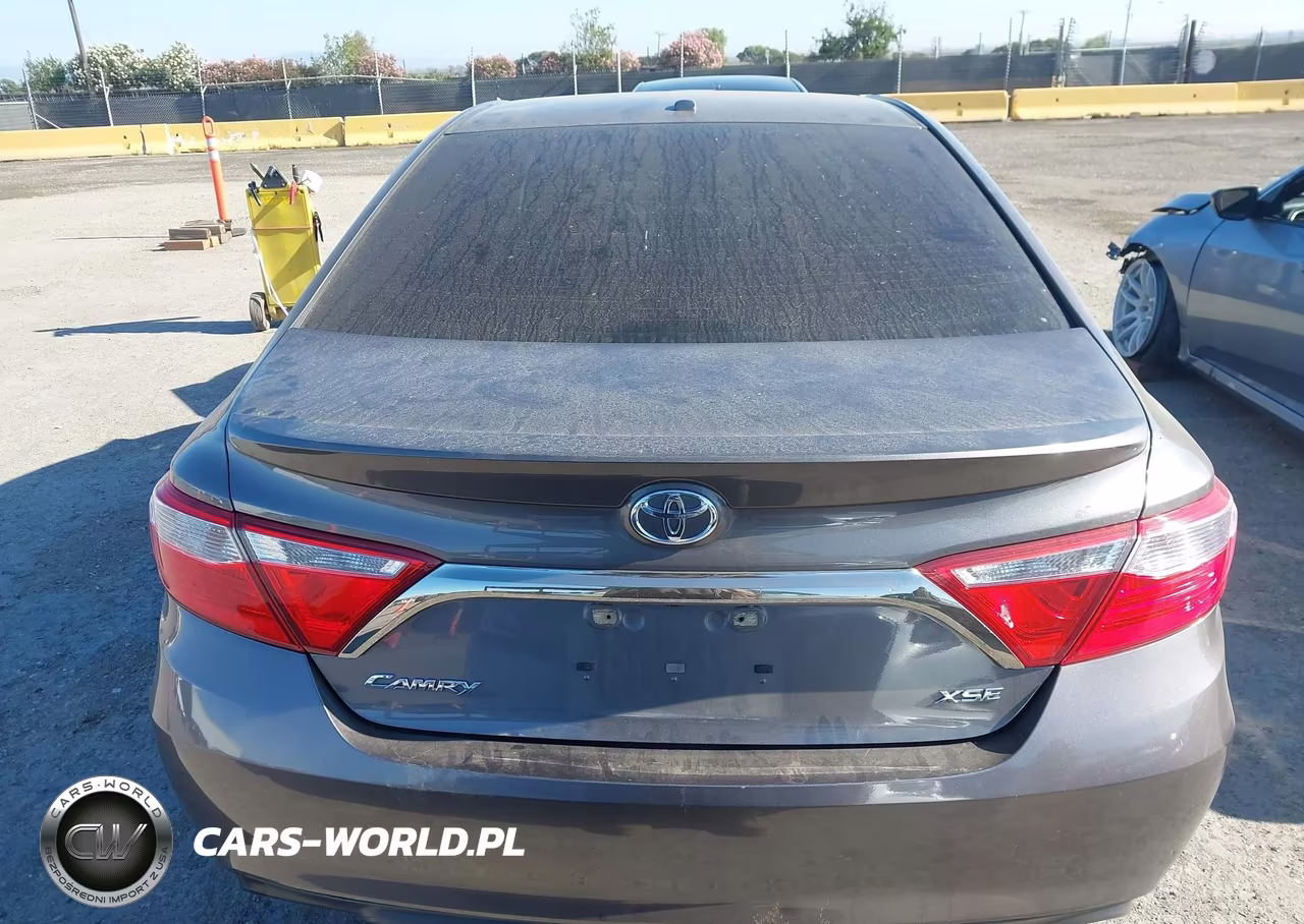 2016 Toyota Camry Xse VIN:4T1BF1FK1GU202169 - 20