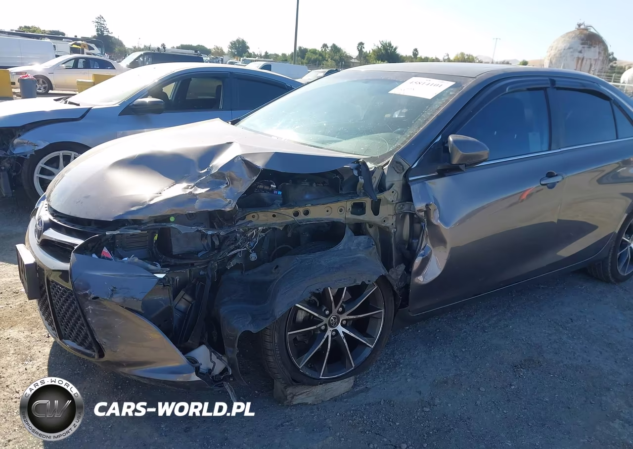 2016 Toyota Camry Xse VIN:4T1BF1FK1GU202169 - 6