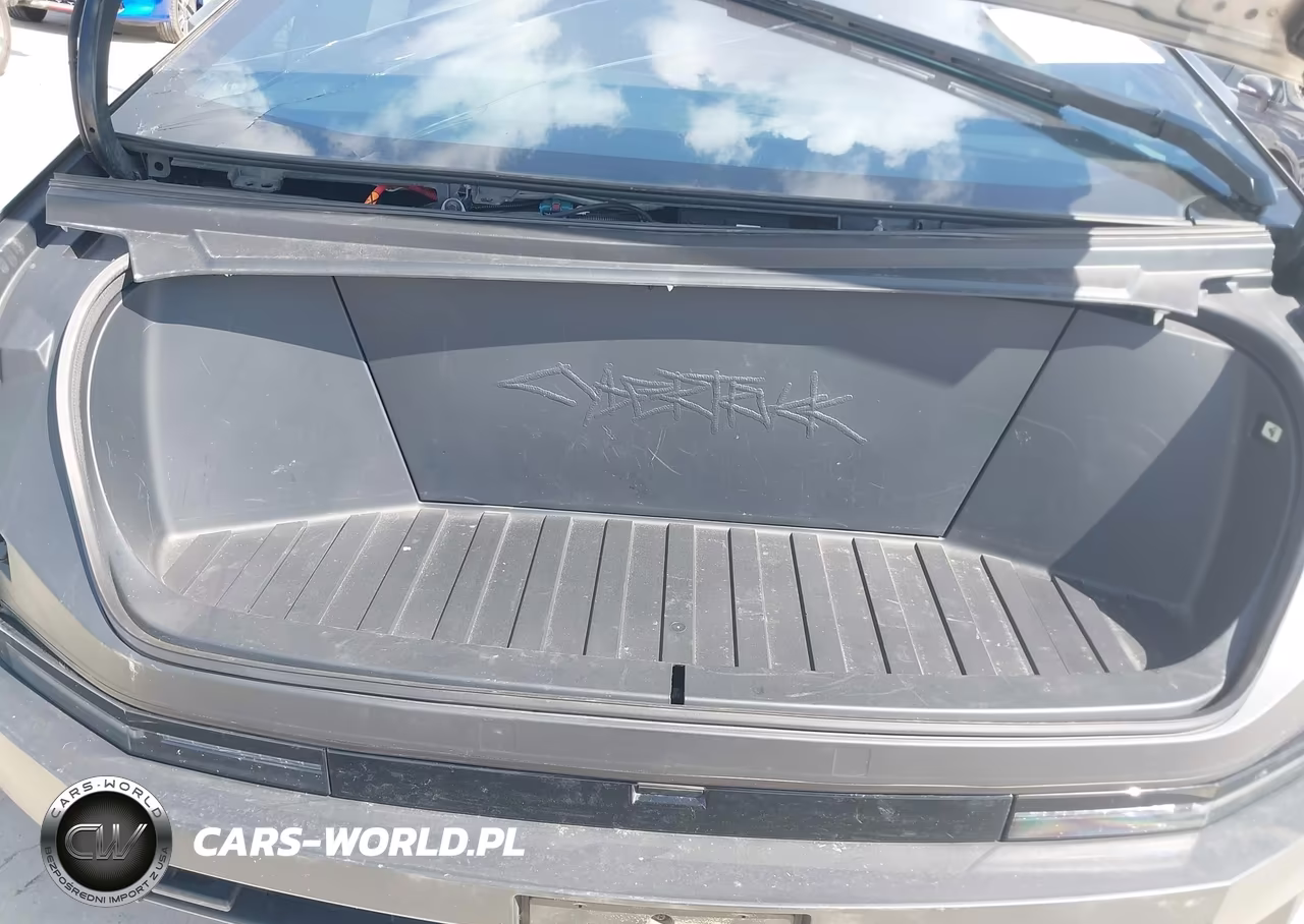 2024 Tesla Cybertruck All-Wheel Drive VIN:7G2CEHED9RA044421 - 10