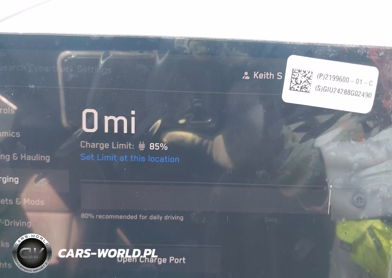 2024 Tesla Cybertruck All-Wheel Drive VIN:7G2CEHED9RA044421 - 18