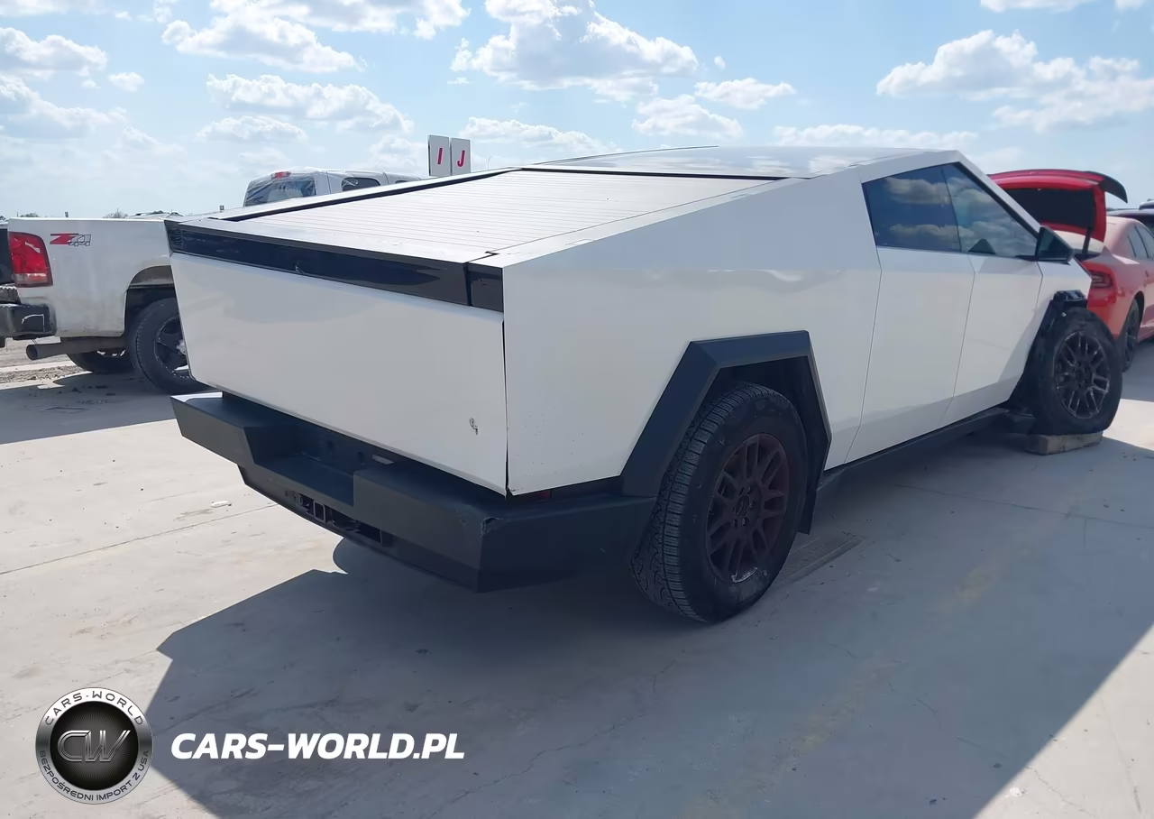2024 Tesla Cybertruck All-Wheel Drive VIN:7G2CEHED9RA044421 - 4