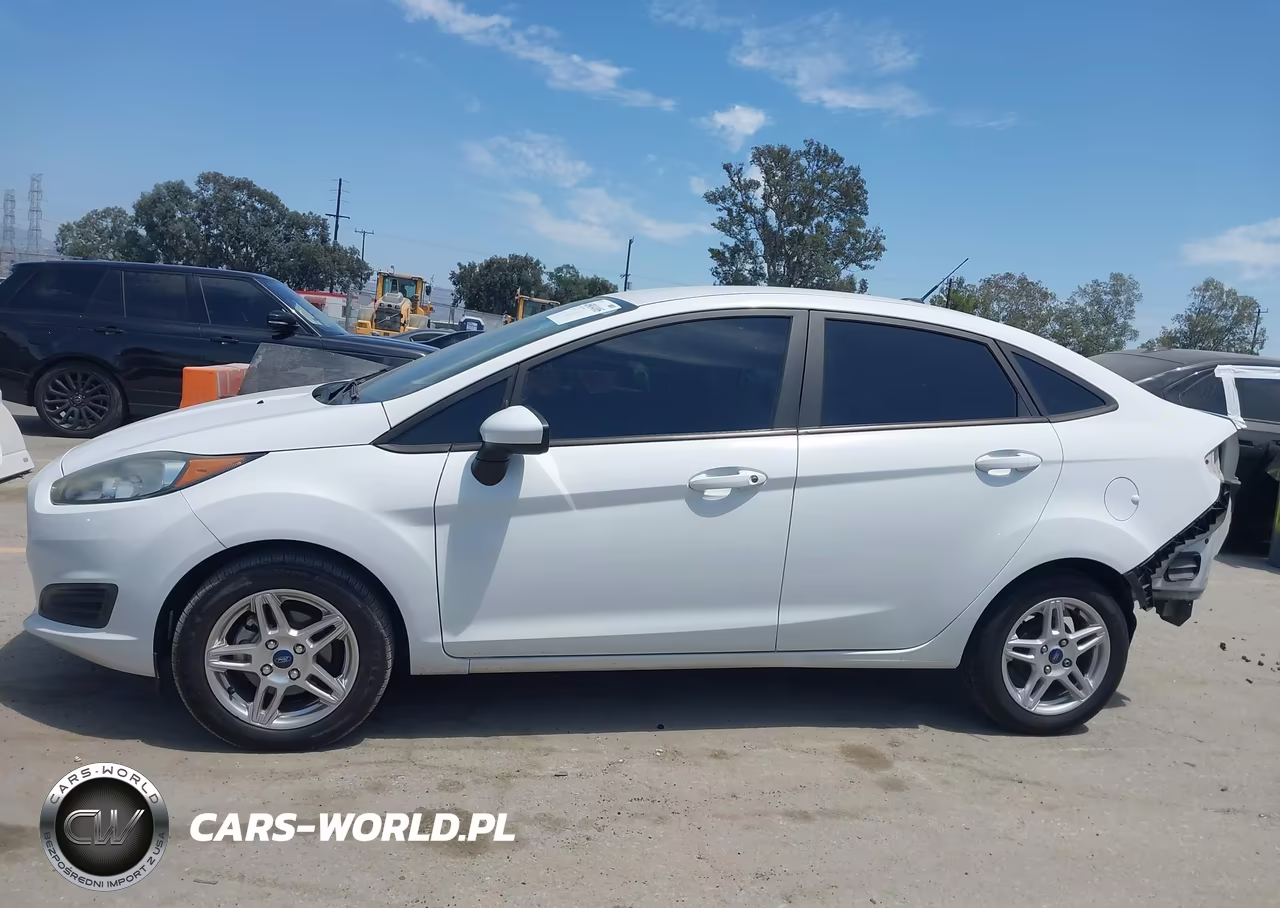 2018 Ford Fiesta Se VIN:3FADP4BJ3JM127257 - 15