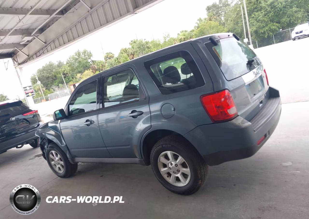 2011 Mazda Tribute I Sport VIN:4F2CY0C74BKM00651 - 14