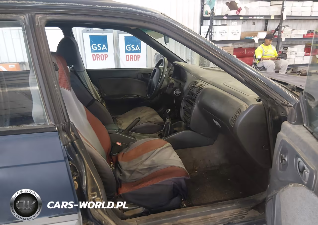 1996 Subaru Legacy Outback VIN:4S3BG4850T6985316 - 5