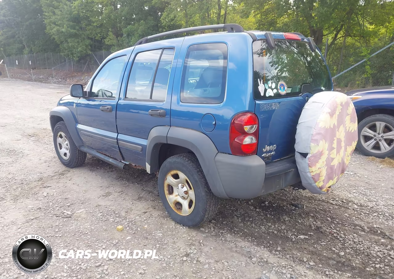 2006 Jeep Liberty Sport VIN:1J4GL48KX6W257962 - 3